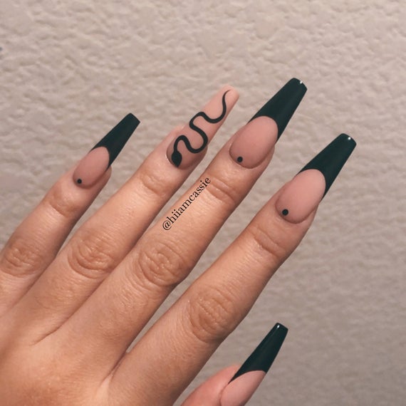 images Black Acrylic Nails Snake