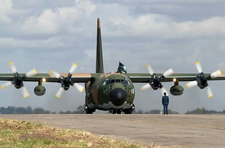 pic Helicoptero Hercules Militar