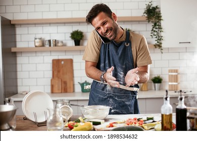 images Man Cooking Stock Photos