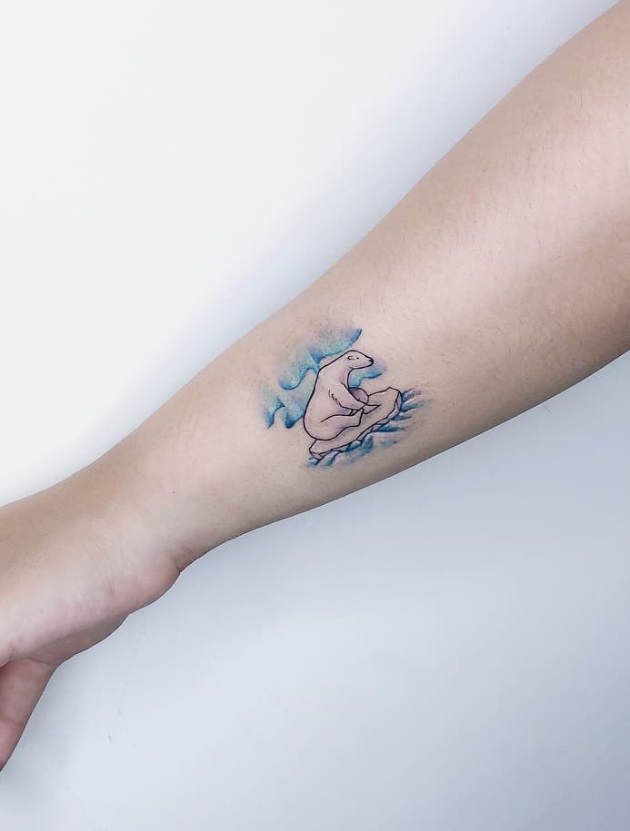 photo Polar Bear Paw Tattoo