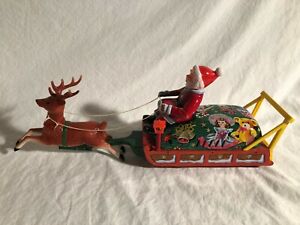 pics Toy Reindeer And Sleigh